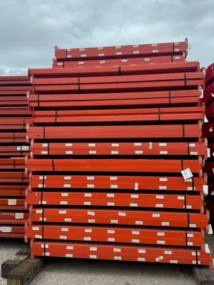 4000 Lbs. capacity
Small Step - Must used flared wire deck