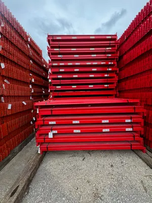2800lbs Capacity
Large step
Universal clip